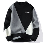 Men's New Trendy Color-Blocked Warm Sweater