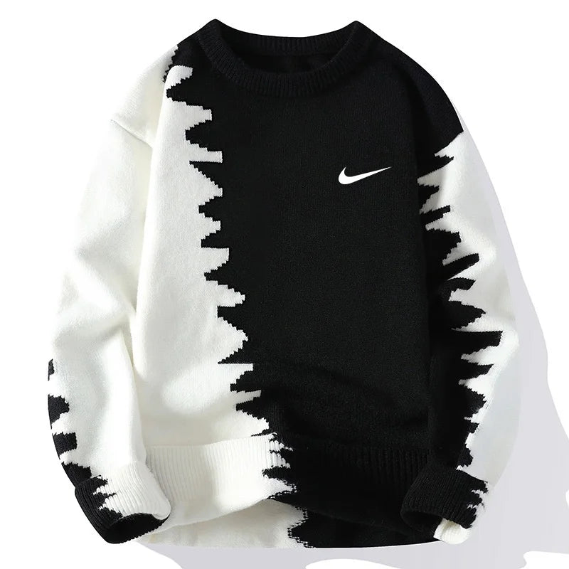 Men's Fashionable Contrast Color Knitted Sweater